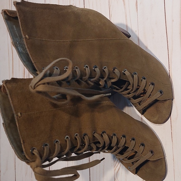 Suede Boots - Picture 1 of 9